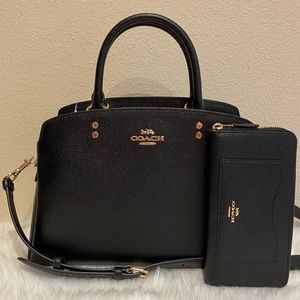 Coach purse and wallet set